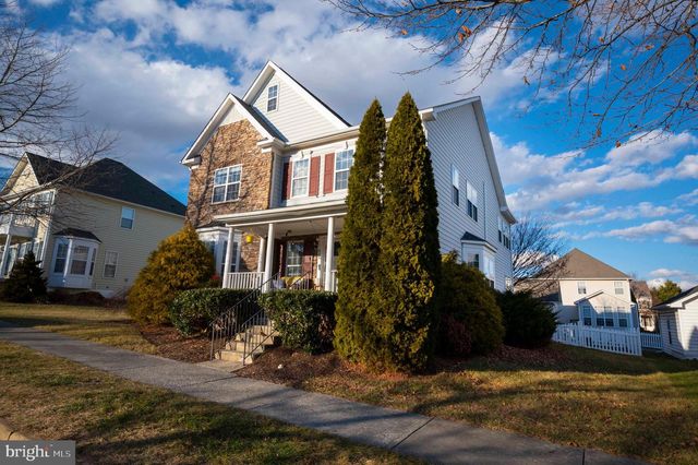 424 PROSPECT HILL BLVD, Charles Town, WV 25414