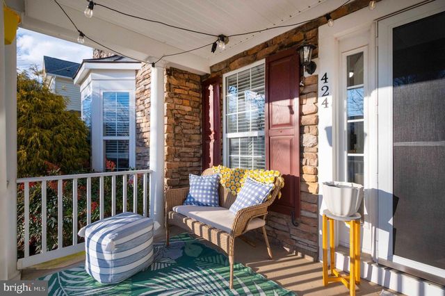 424 PROSPECT HILL BLVD, Charles Town, WV 25414