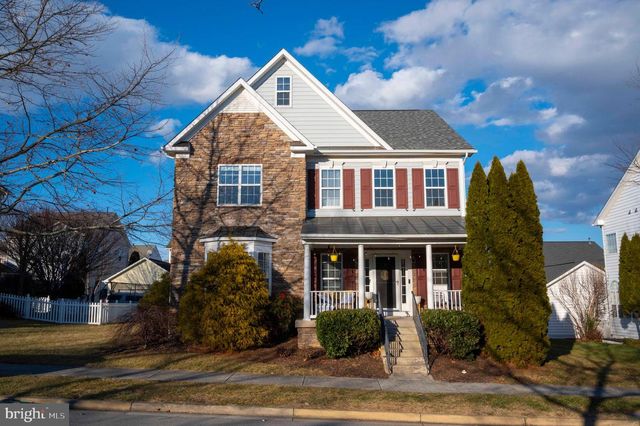 424 PROSPECT HILL BLVD, Charles Town, WV 25414