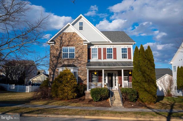 424 PROSPECT HILL BLVD, Charles Town, WV 25414