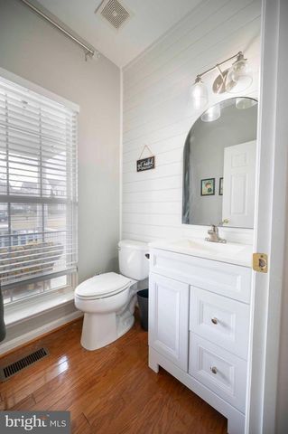 424 PROSPECT HILL BLVD, Charles Town, WV 25414