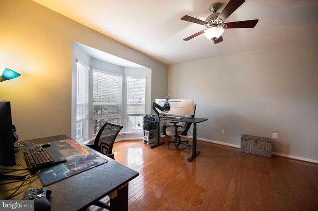 424 PROSPECT HILL BLVD, Charles Town, WV 25414