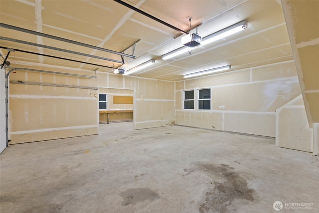 44010 14th Avenue E, Eatonville, WA 98328