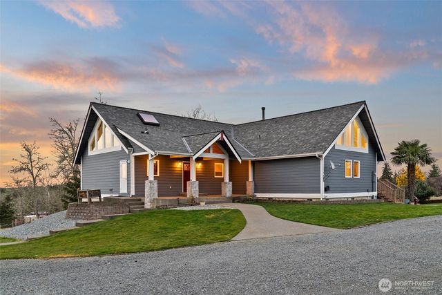 44010 14th Avenue E, Eatonville, WA 98328