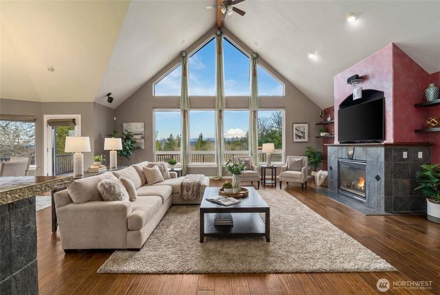 44010 14th Avenue E, Eatonville, WA 98328