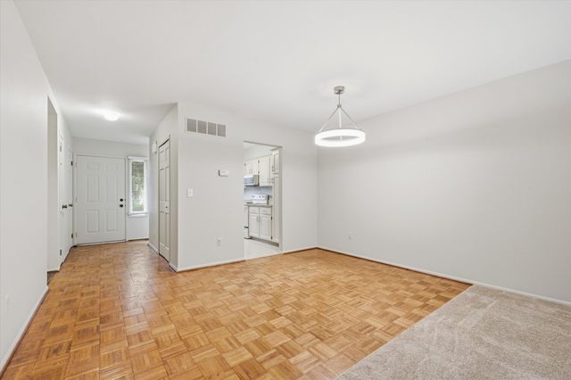 2031 Pauline Court, Ann Arbor, MI 48103