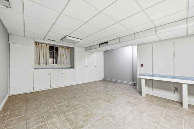 2031 Pauline Court, Ann Arbor, MI 48103
