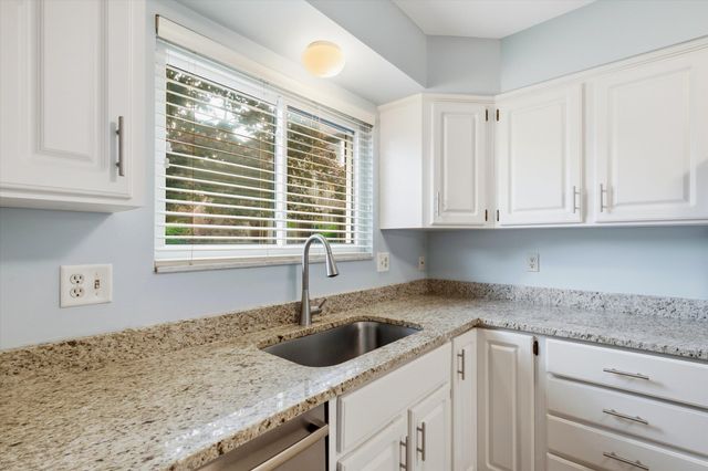 2031 Pauline Court, Ann Arbor, MI 48103