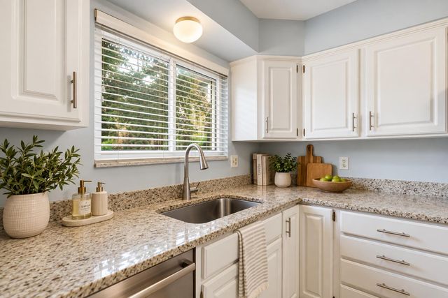2031 Pauline Court, Ann Arbor, MI 48103