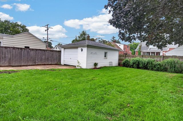 7807 35th AVENUE, Kenosha, WI 53142