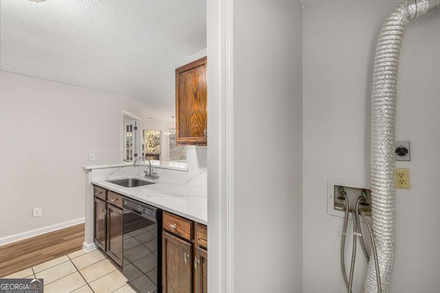 1019 Sandy Lane Drive, Johns Creek, GA 30022