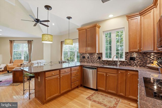 9 GRAYSTONE DR, Chadds Ford, PA 19317