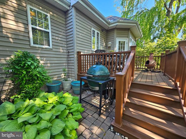 9 GRAYSTONE DR, Chadds Ford, PA 19317