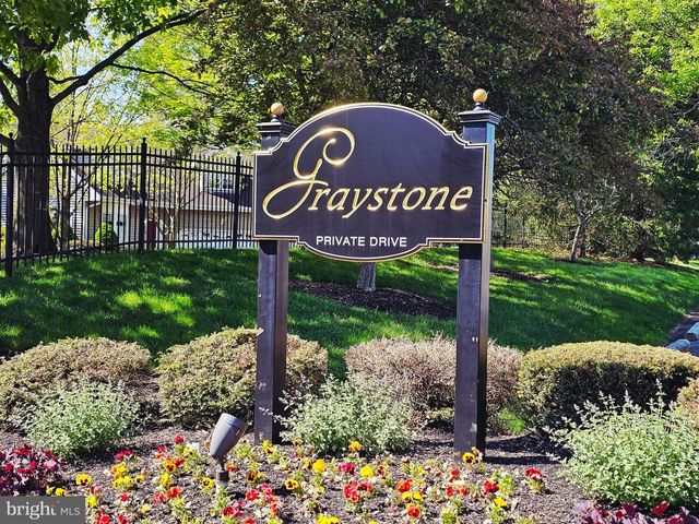 9 GRAYSTONE DR, Chadds Ford, PA 19317