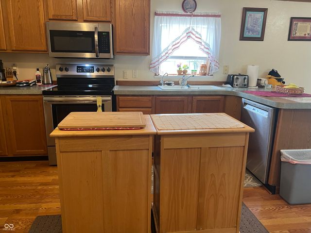 4643 Breckenridge Drive, Columbus, IN 47203