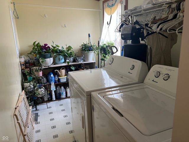 4643 Breckenridge Drive, Columbus, IN 47203