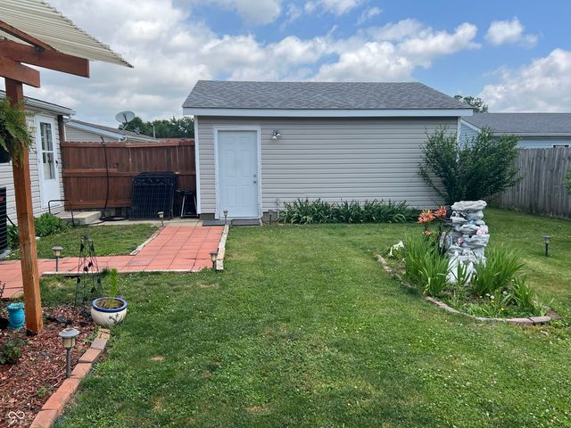 4643 Breckenridge Drive, Columbus, IN 47203