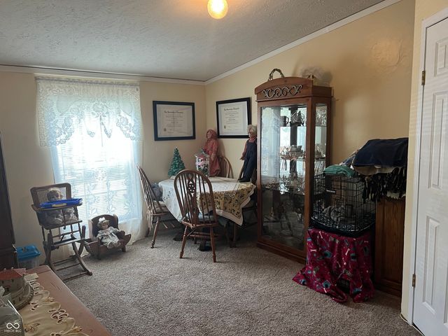 4643 Breckenridge Drive, Columbus, IN 47203
