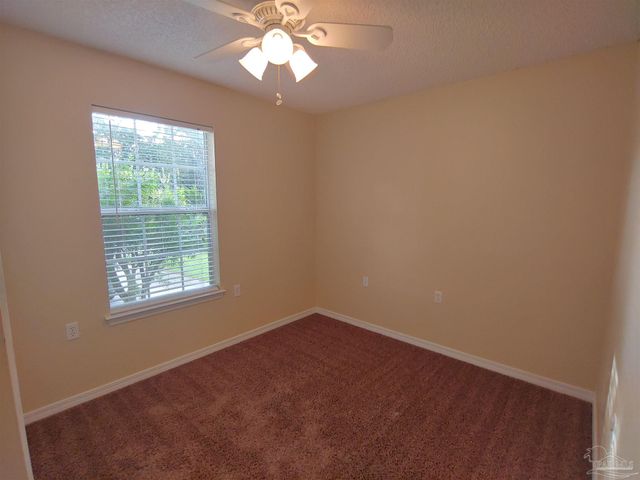 3086 Flintlock Dr, Pensacola, FL 32526