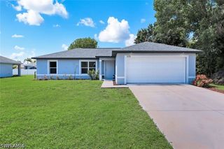 626 NW 2nd LN, Cape Coral, FL 33993