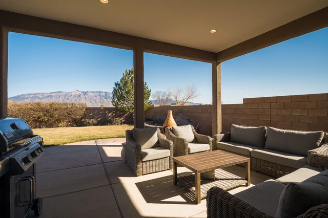 101 TODOS JUNTOS Road, Corrales, NM 87048