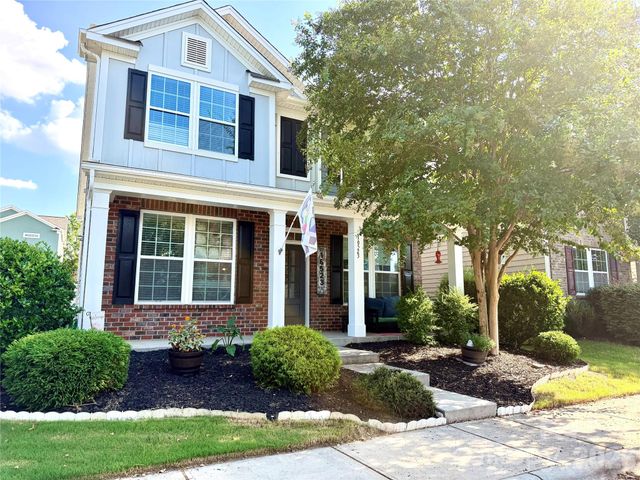16523 Landen Forest Lane, Davidson, NC 28036