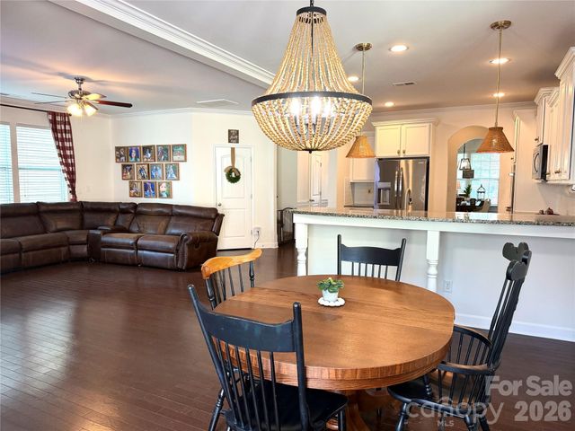 16523 Landen Forest Lane, Davidson, NC 28036