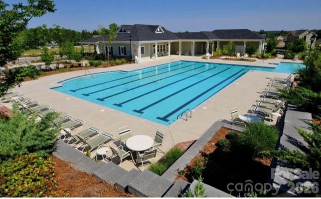 16523 Landen Forest Lane, Davidson, NC 28036