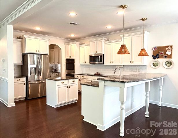 16523 Landen Forest Lane, Davidson, NC 28036