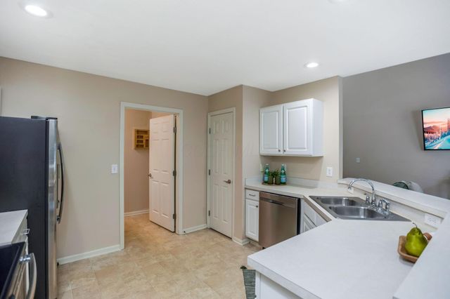 5127 Vinings Boulevard, Dublin, OH 43016