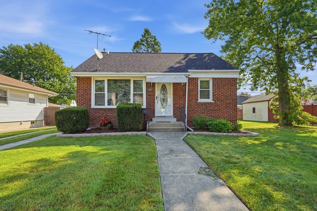 17617 Burnham Avenue, Lansing, IL 60438
