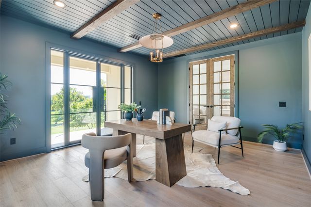 9233 E Lake Highlands Drive, Dallas, TX 75218