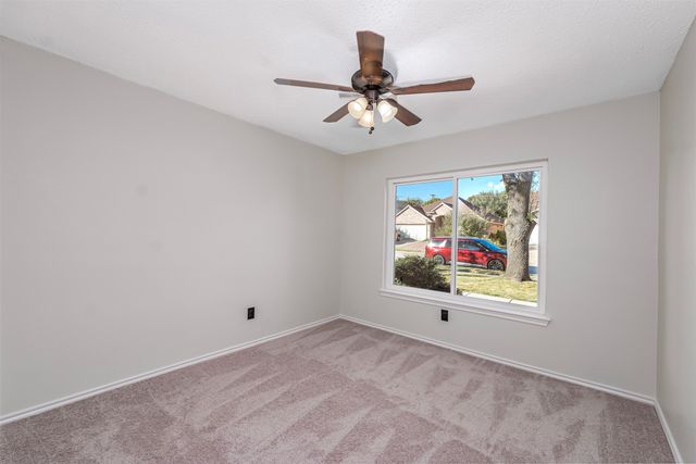 10137 Chapel Ridge Drive, Fort Worth, TX 76116