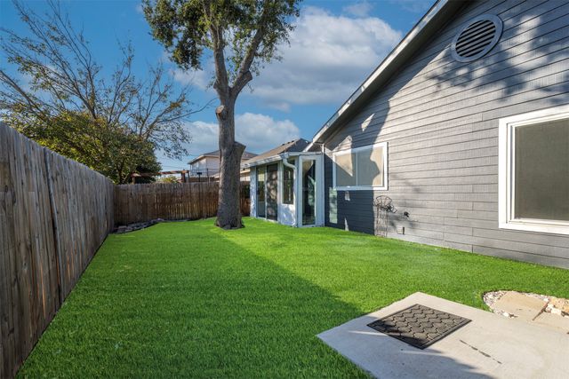 10137 Chapel Ridge Drive, Fort Worth, TX 76116