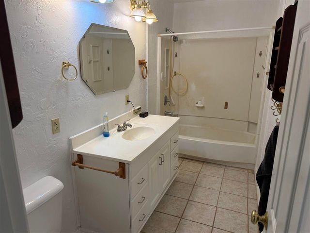 1701 NW Dearborn, Lawton, OK 73542