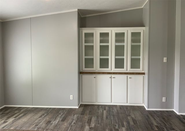 801 County Road 213, Venus, TX 76084