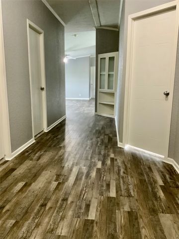 801 County Road 213, Venus, TX 76084