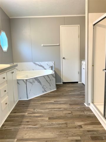 801 County Road 213, Venus, TX 76084