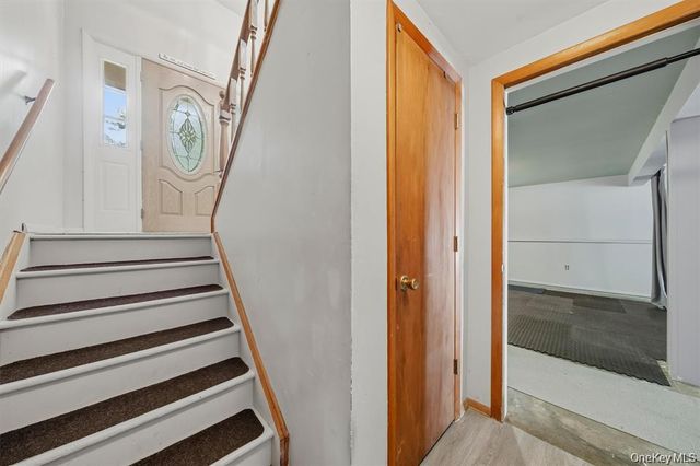 383 Route 32, Woodbury, NY 10917