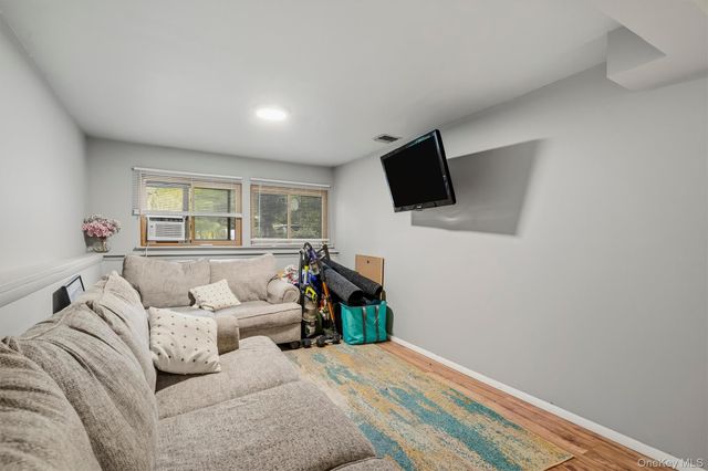 383 Route 32, Woodbury, NY 10917