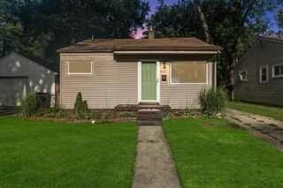 18491 Brady, Redford, MI 48240