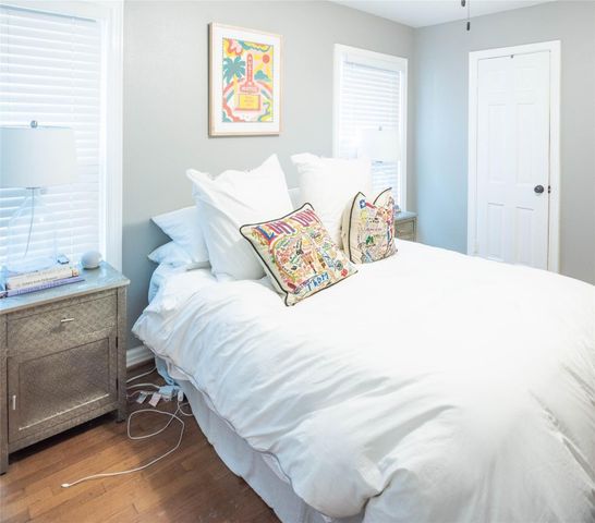 5944 Goodwin Avenue, Dallas, TX 75206