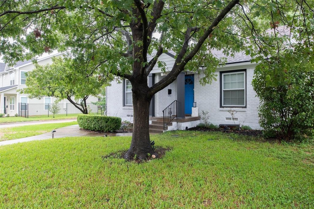5944 Goodwin Avenue, Dallas, TX 75206