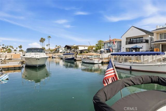 3912 River Ave, Newport Beach, CA 92663