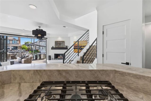 3912 River Ave, Newport Beach, CA 92663