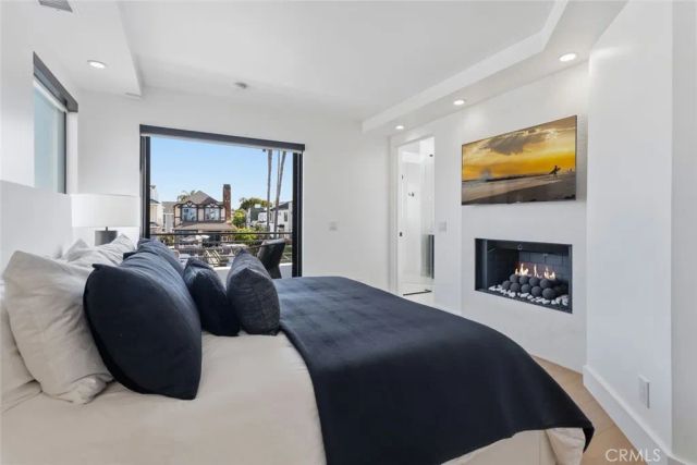 3912 River Ave, Newport Beach, CA 92663