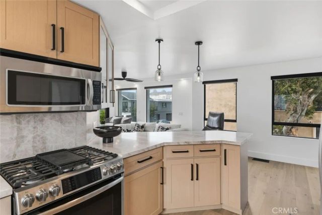 3912 River Ave, Newport Beach, CA 92663