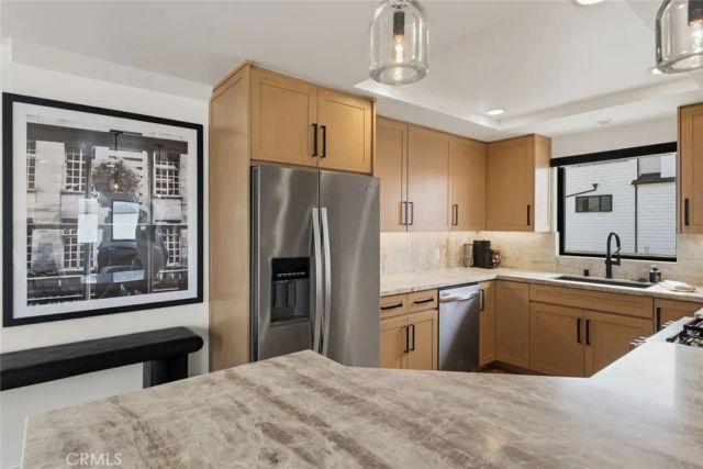3912 River Ave, Newport Beach, CA 92663