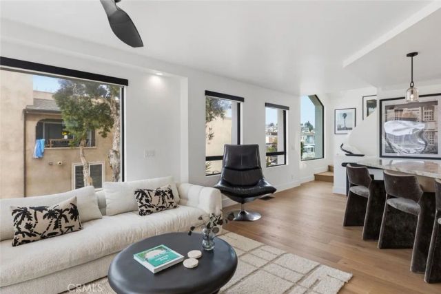 3912 River Ave, Newport Beach, CA 92663
