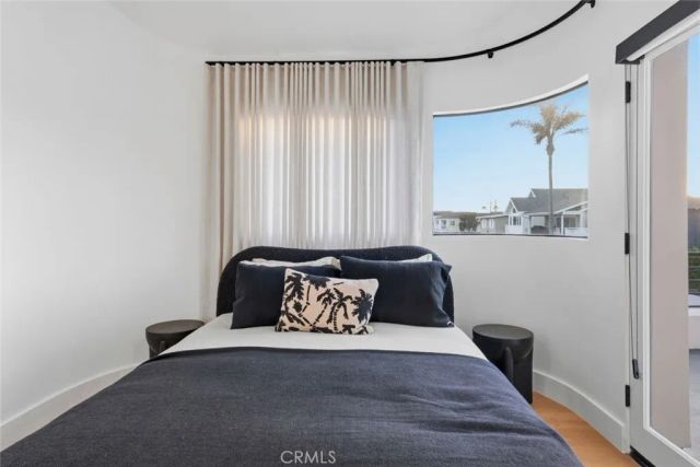 3912 River Ave, Newport Beach, CA 92663